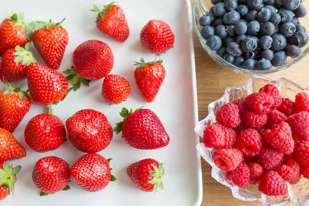 fresh berries sweden strawberries blueberries raspberries