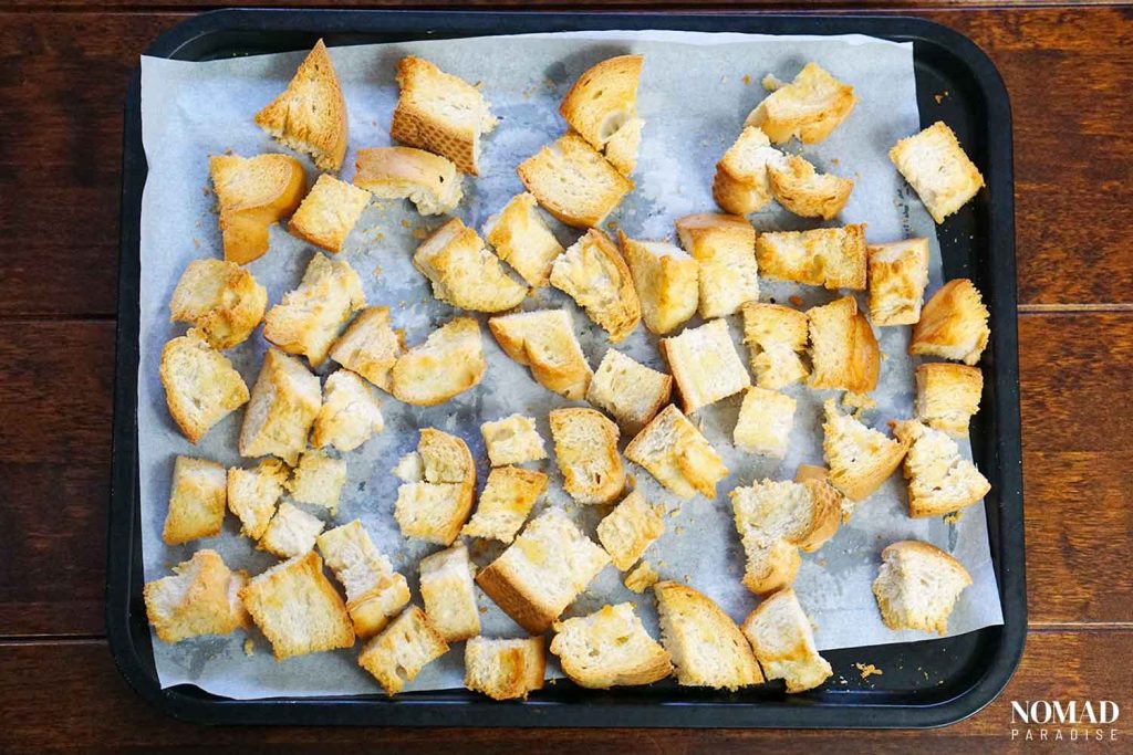 Bread croutons after toasting them in the oven.