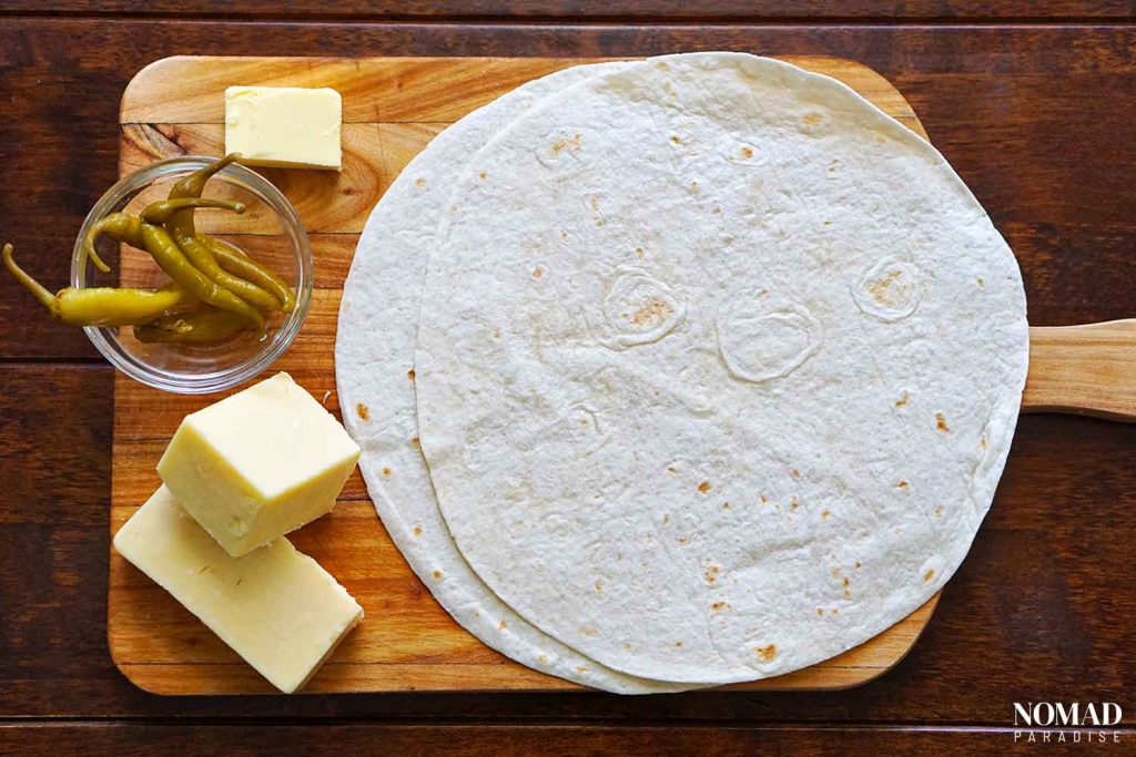 Arizona Cheese Crisp basic ingredients