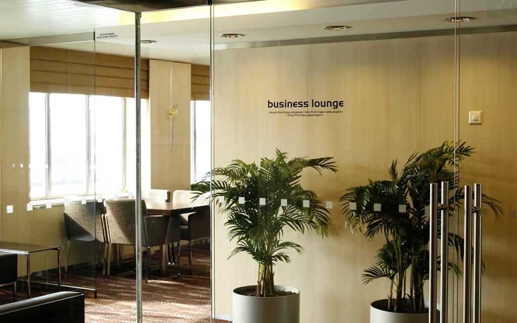 business travel tips business lounge