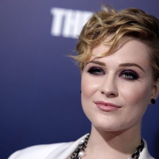 Actress Evan Rachel Wood with Short Wavy Hair