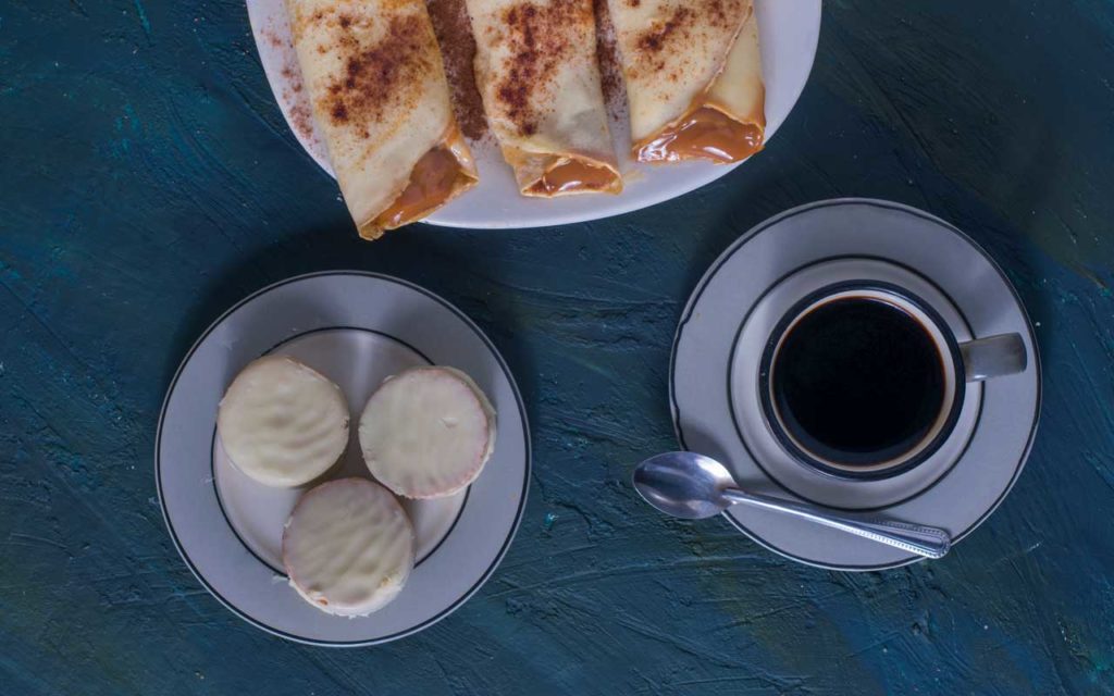 Argentinian dessert: Panqueques con Dulce de Leche (Pancakes with Caramel)