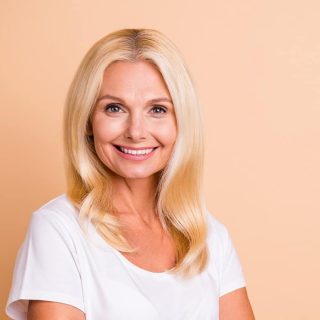 Blonde Hairstyles for Older Women