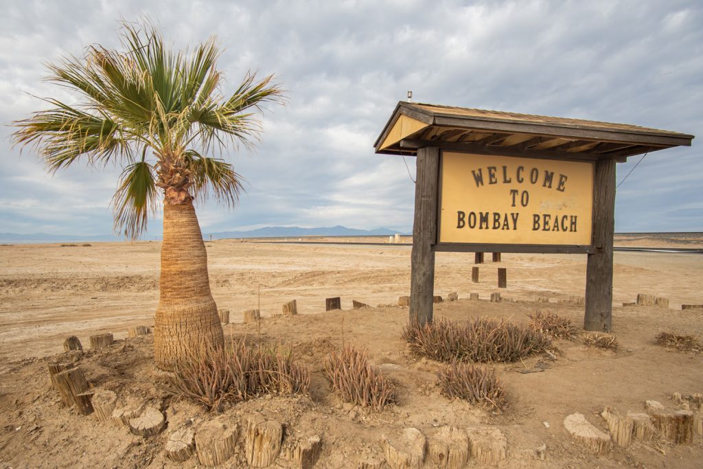 Bombay beach welcome sign