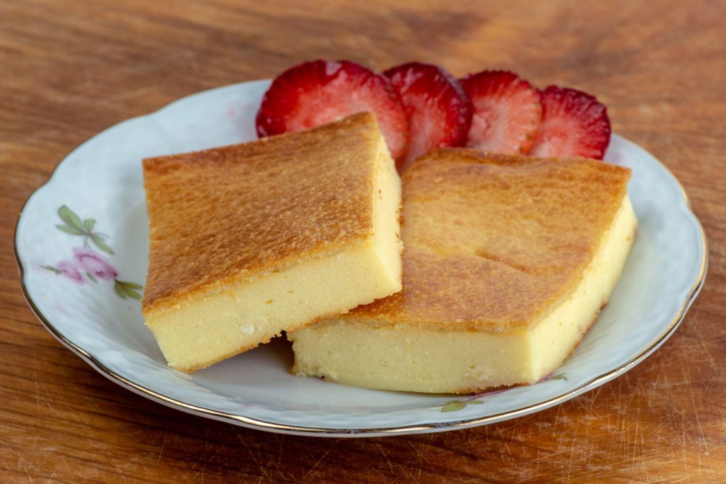 Fiadone (Traditional Corsican Cheesecake).
