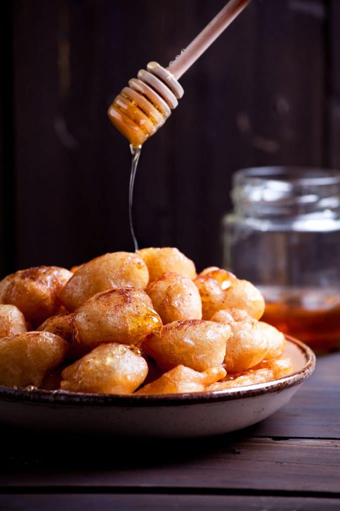 Greek Desserts: Loukoumades (Fried Honey Doughnuts) – Λουκουμάδες