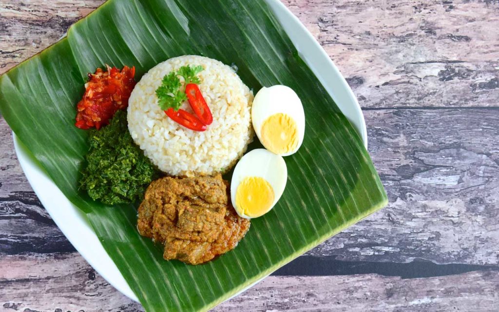 Indonesian Food: Nasi Padang (Steamed Rice with Various Side Dishes)