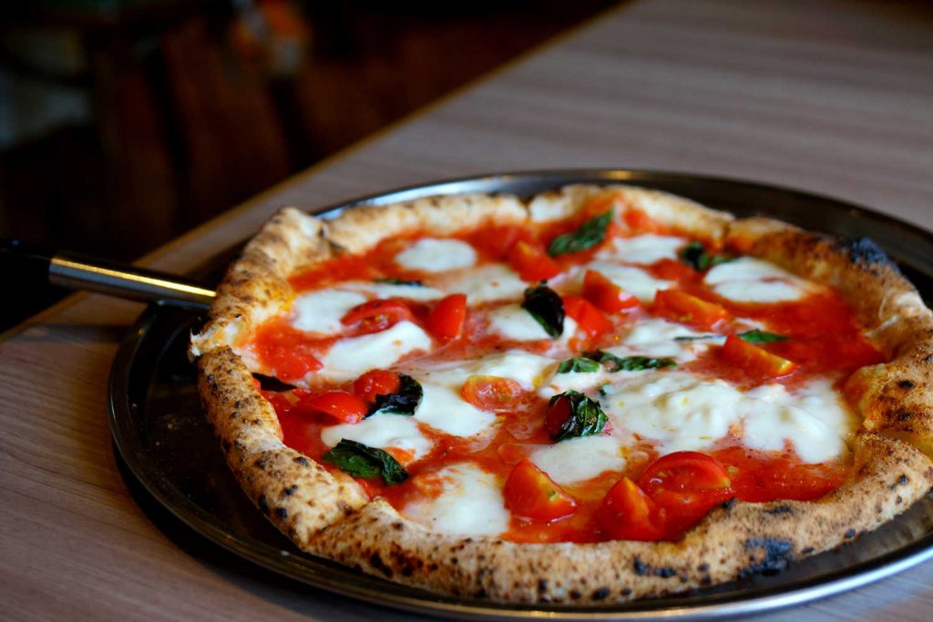 Italian food: Pizza Margherita