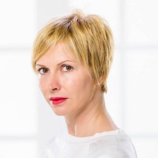 layered pixie