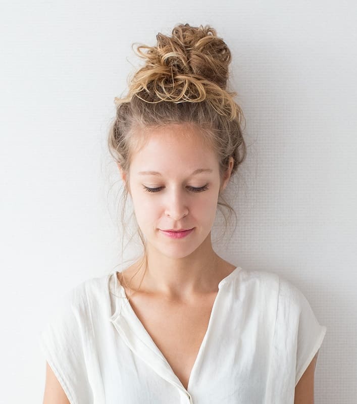 messy bun