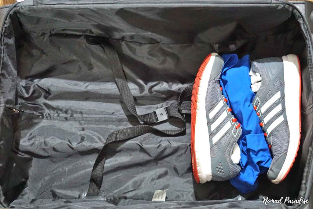 Arrange your shoes smartly when packing