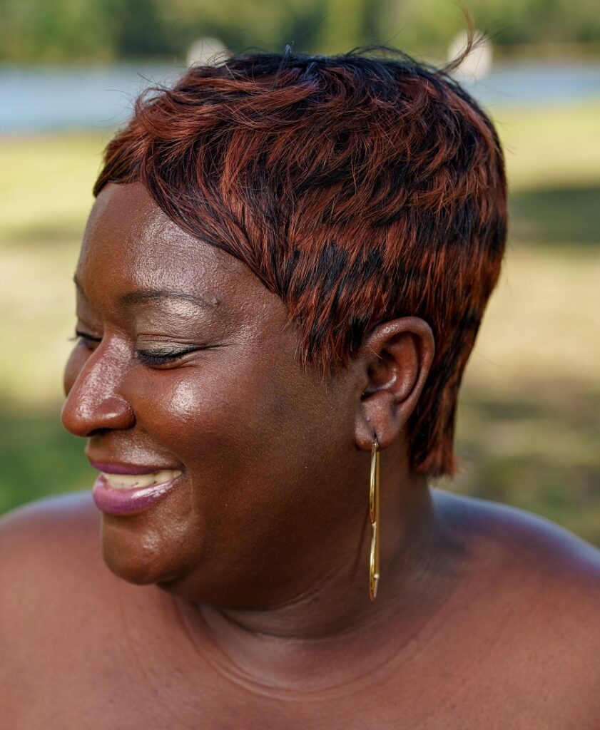short black pixie with highlights for fine hair