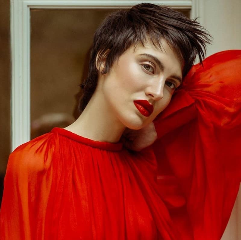 short haircut for fine thin hair
