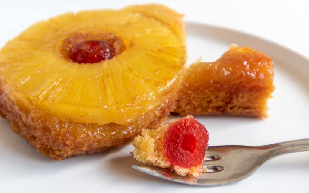 Venezuelan dessert: Torta de Piña – Pineapple Cake