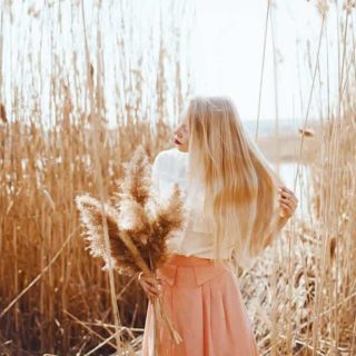 white highlights on blonde hair
