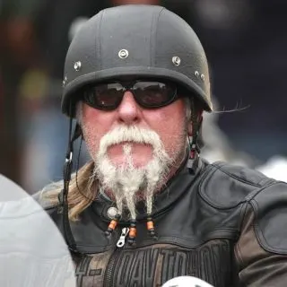 best beard style with beads