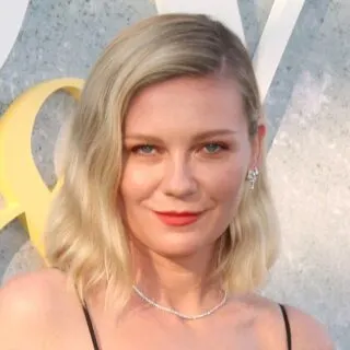 blonde actress in their 40s- Kirsten Dunst