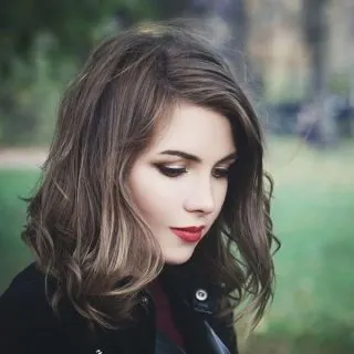 bob haircuts for round faces