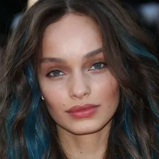 blue highlights on brown hair