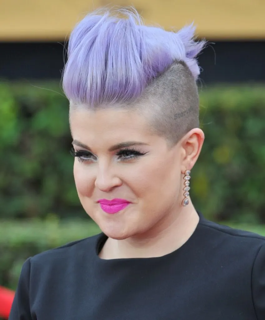 Celebrity With Short Hair- Kelly Osbourne