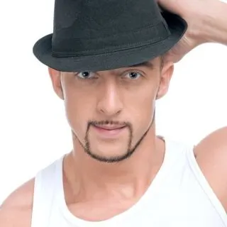 Chinstrap Beard