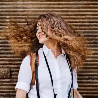 curly balayage hair for women