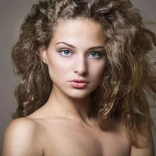 curly frizzy hair