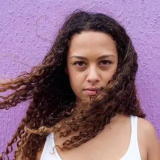 curly hair highlights