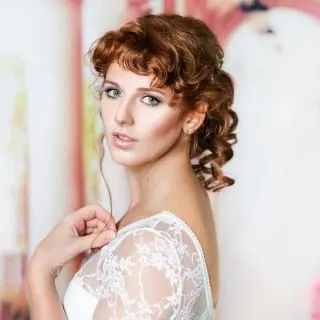 curly wedding hairstyles