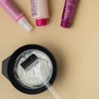 does hair bleach expire