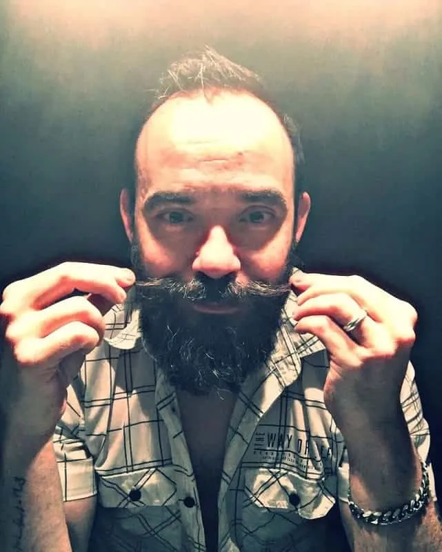 french mustache maintenance