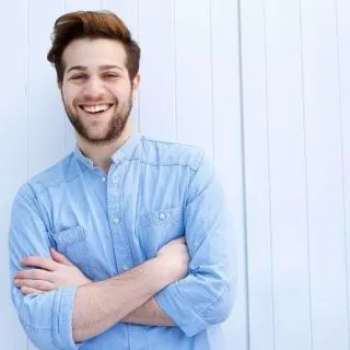 hairstyle for men with beard