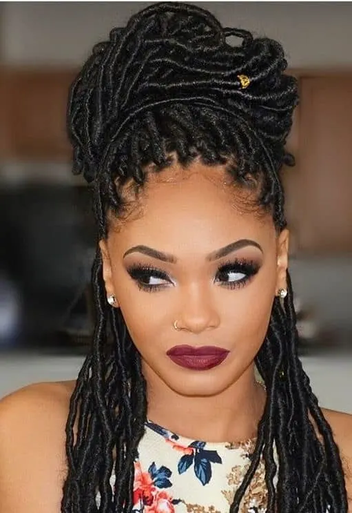 twisted bun for black ladies