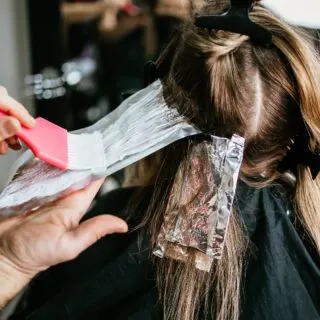 how long does it take to dye hair blonde