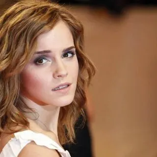 layered haircut for thick hair