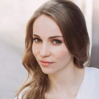 light brown hair color