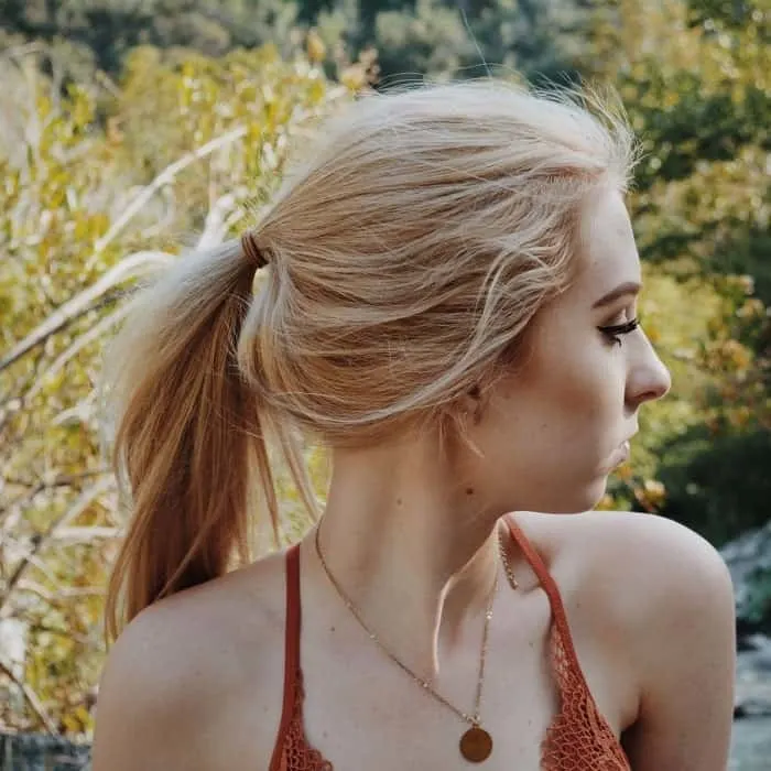 loose ponytail