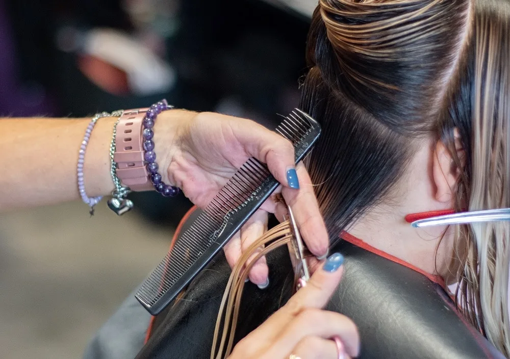 Reasons why hair looks bad after a haircut - poor cutting skills