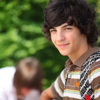 shaggy hairstyles for boys