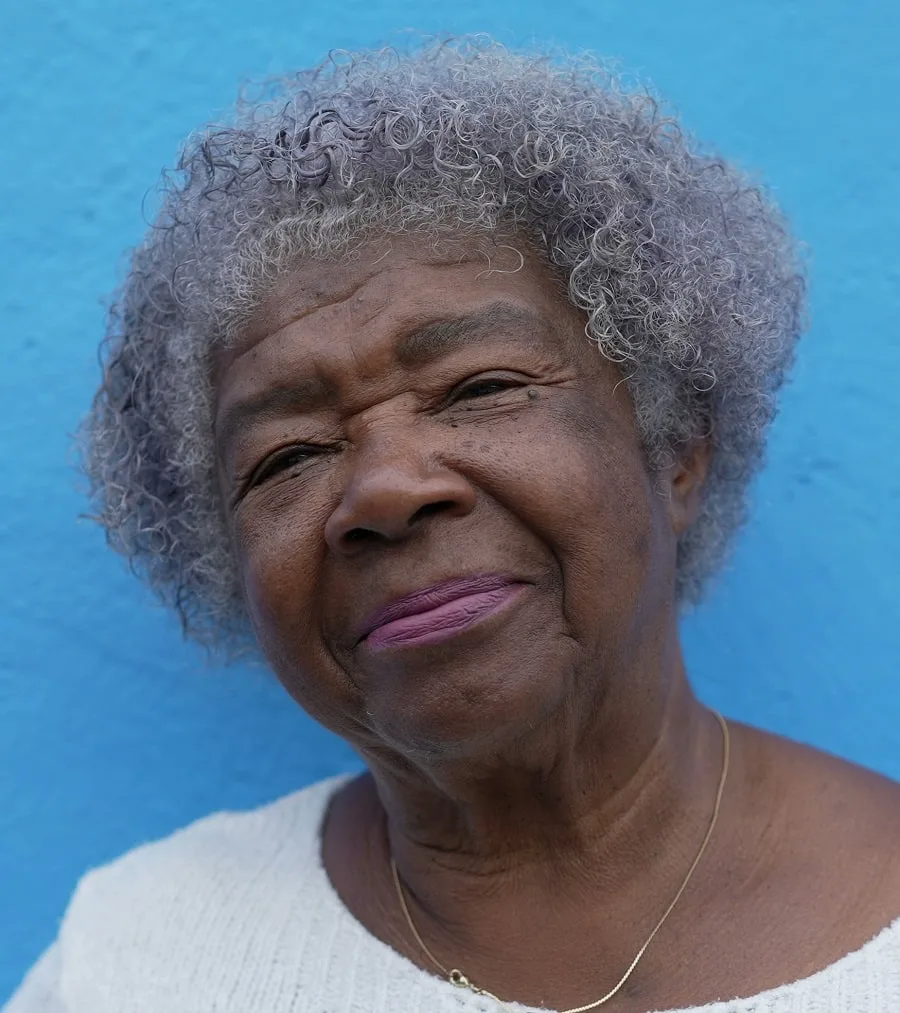 short afro hairstyle for older black women