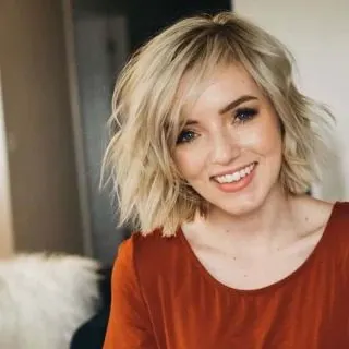 short choppy bob