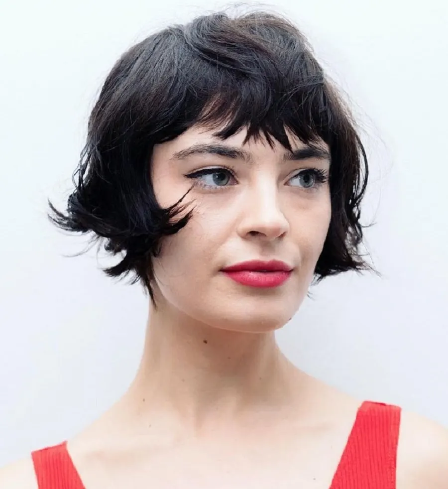 short dark shaggy bob for women