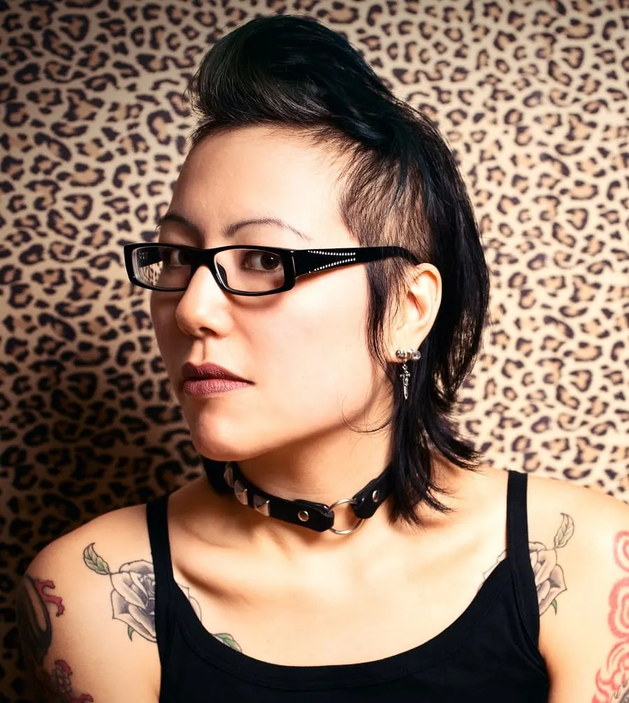 short gothic hairstyle for fine hair