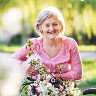 short hairstyles for women over 50