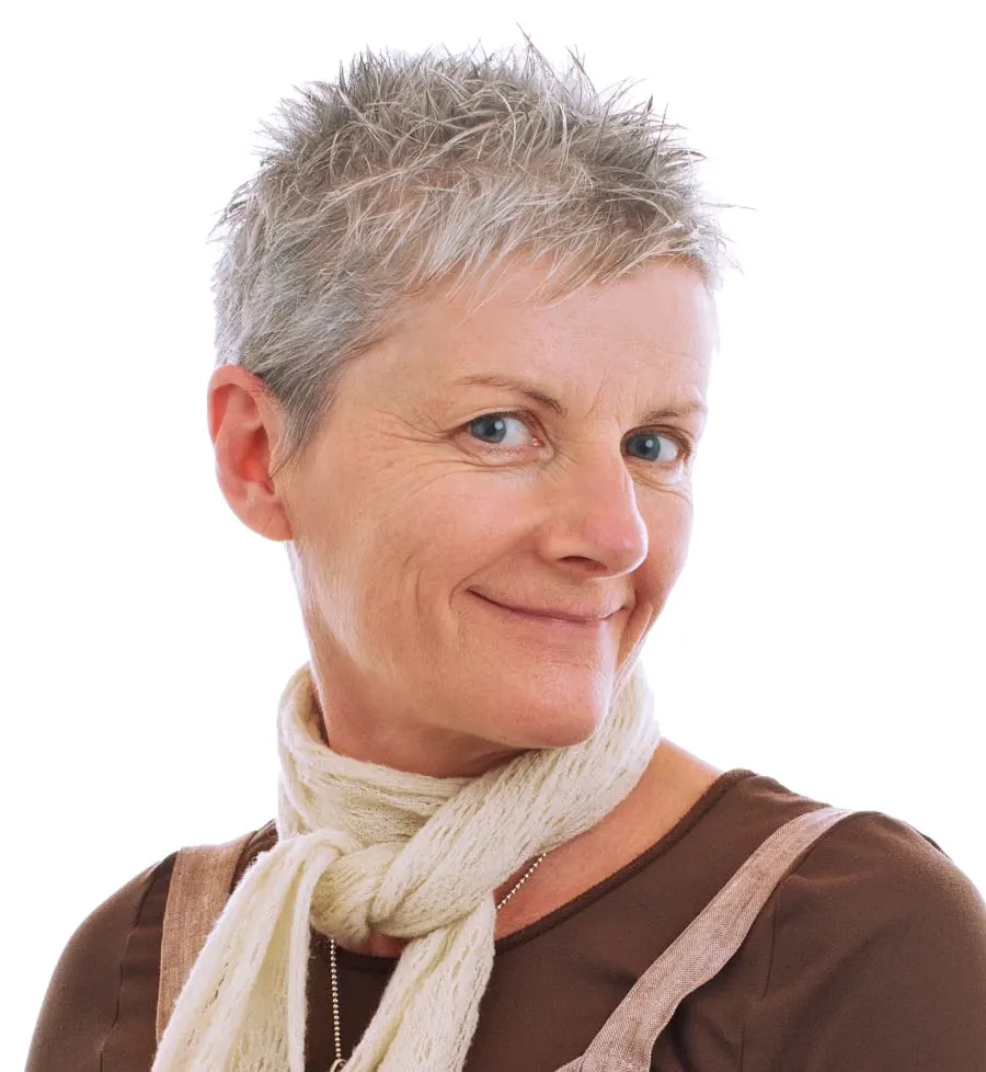 short spiky hairstyle for older women