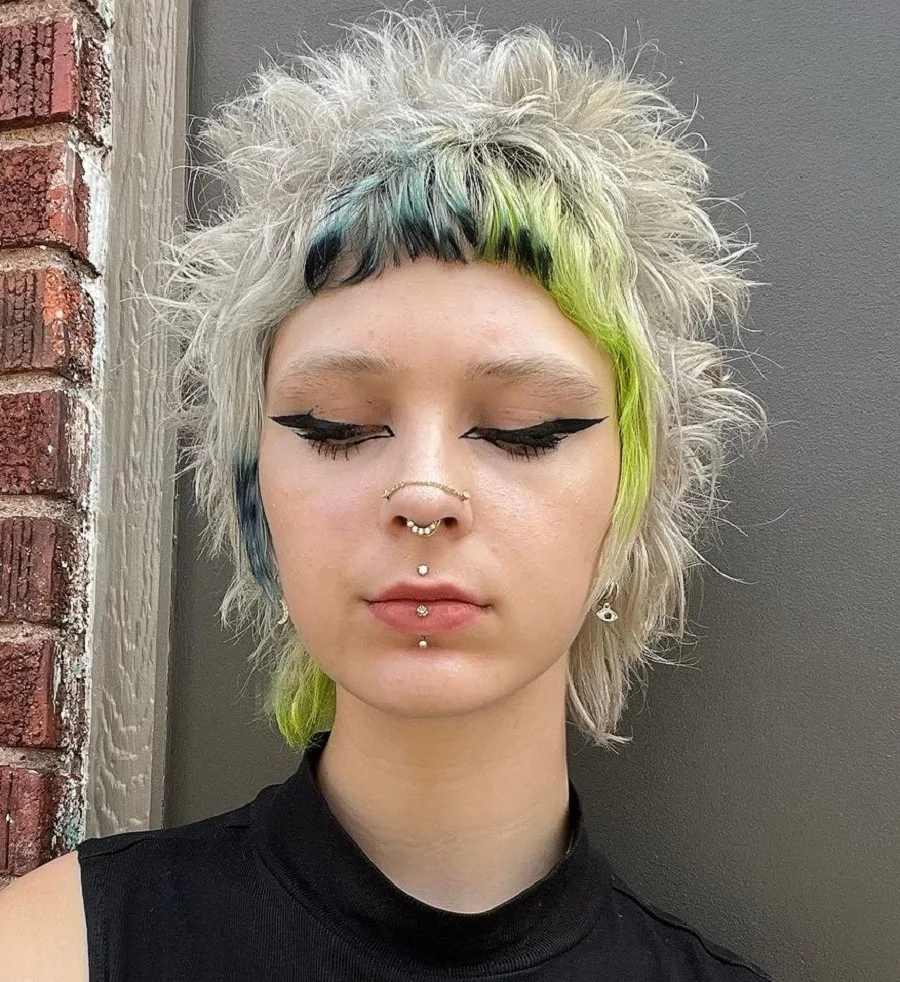 short spiky shag hairstyle for women
