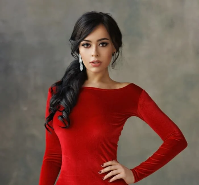 side part ponytail