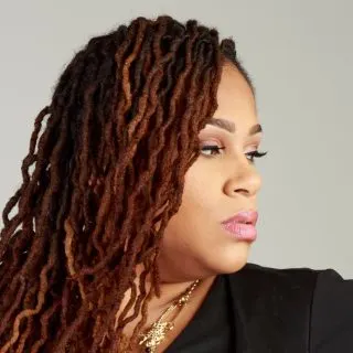 soft locs hairstyle