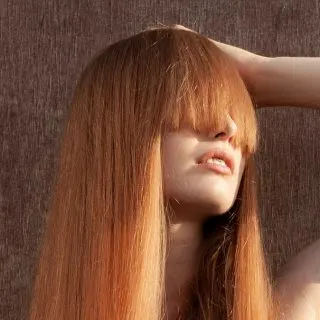 How to Grow out Bangs